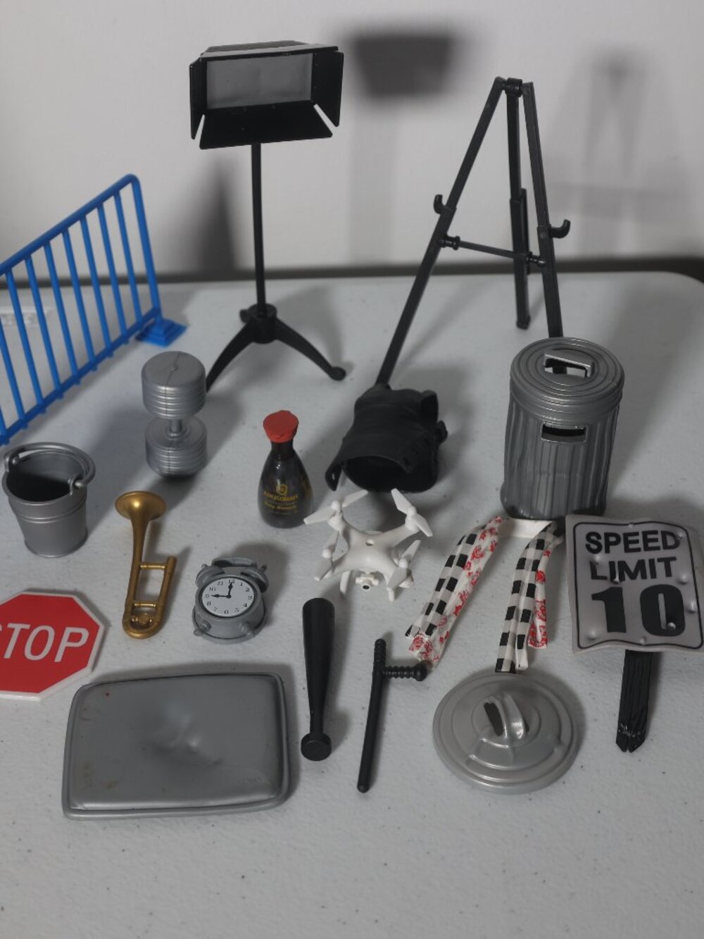 Lot Of 18 Wrestling Accessories WWE WWF TNA Jakks Barricade Stop Sign